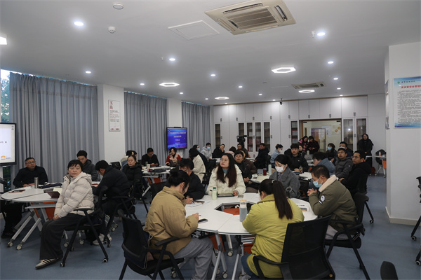 參培教師分組實操.jpg 參培教師分組實操.jpg